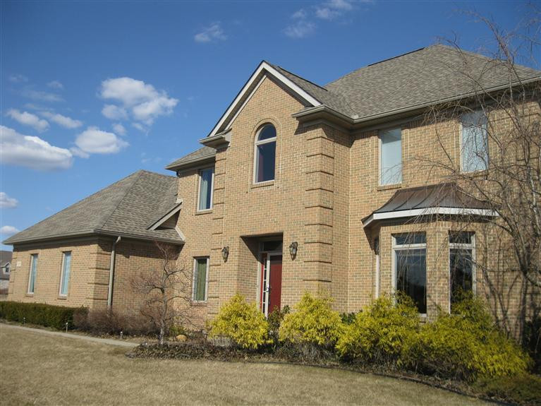 10261 Timber Ridge Drive Milan, MI 48160 - Photo 2 of 52 Brick all around