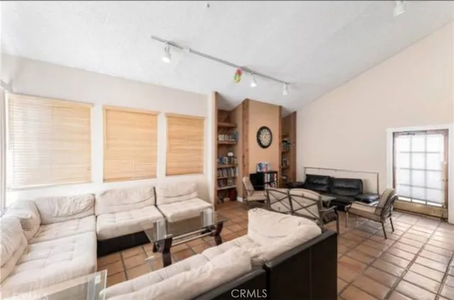 a view of a garden with pathway