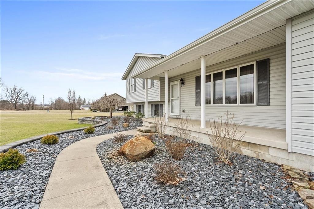 176 Hoffmaster Road New Castle, PA 16102 - Photo 1 of 25 Gallery Image 1
