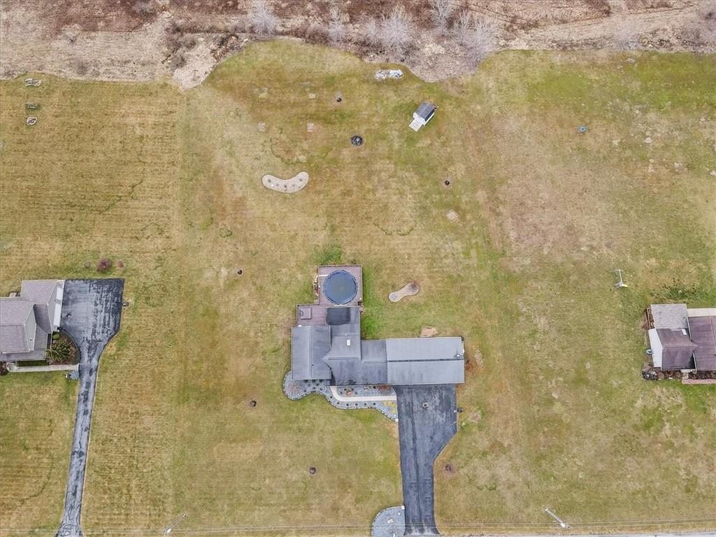 176 Hoffmaster Road New Castle, PA 16102 - Photo 23 of 25 Gallery Image 23