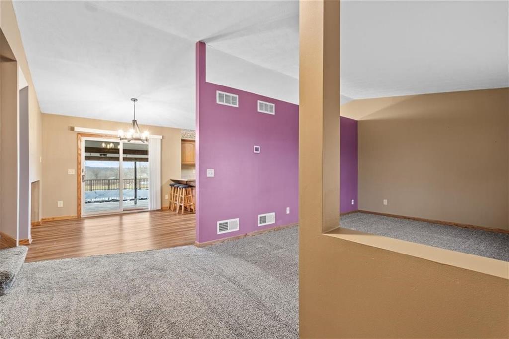 176 Hoffmaster Road New Castle, PA 16102 - Photo 3 of 25 Gallery Image 3