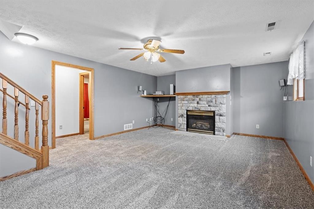 176 Hoffmaster Road New Castle, PA 16102 - Photo 8 of 25 Gallery Image 8