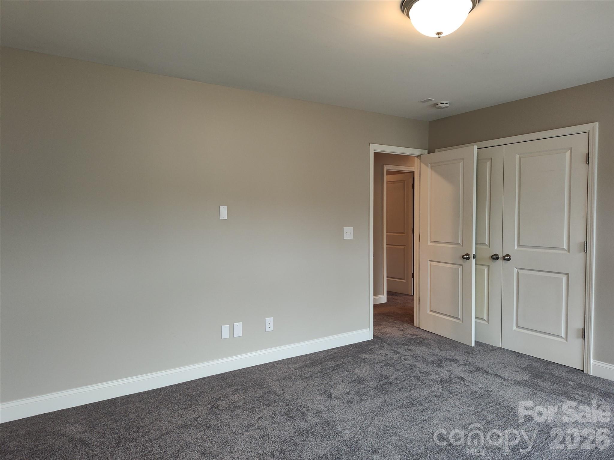 9415 Segundo Lane Charlotte, NC 28278 - Photo 17 of 28 Gallery Image 17