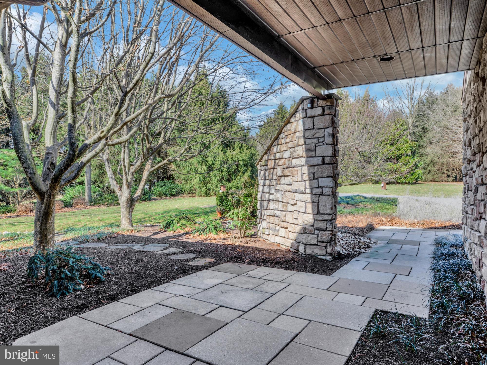 2157 Kulp Road Manheim, PA 17545 - Photo 3 of 52 Entrance