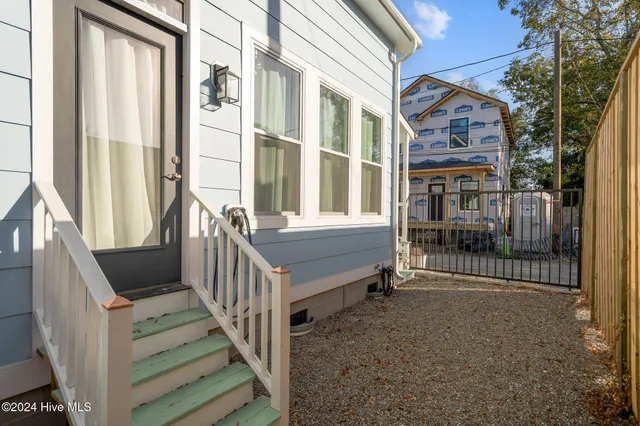 $449,000 | 807 Russell Alley, Wilmington, NC 28401