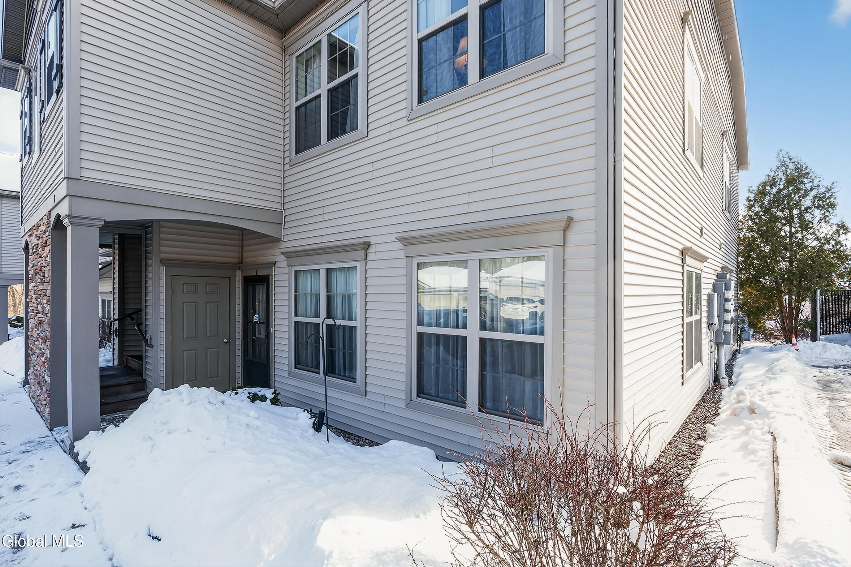 73 Saratoga Road, Unit 7 Schenectady, NY 12302 - Photo 1 of 47 009-73-Saratoga-Road-Unit-7-Glenville-NY