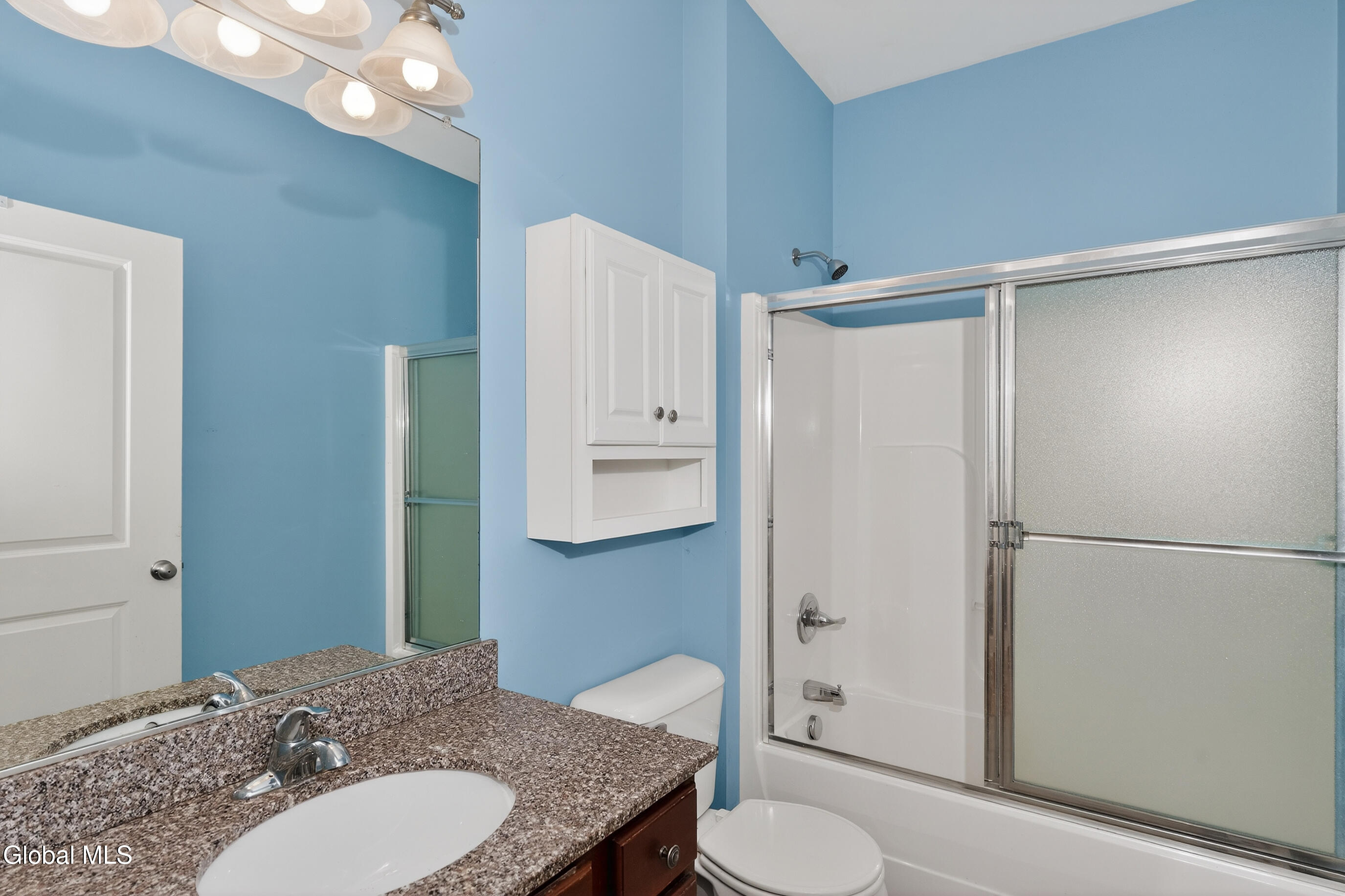 73 Saratoga Road, Unit 7 Schenectady, NY 12302 - Photo 36 of 47 070-73-Saratoga-Road-Unit-7-Glenville-NY