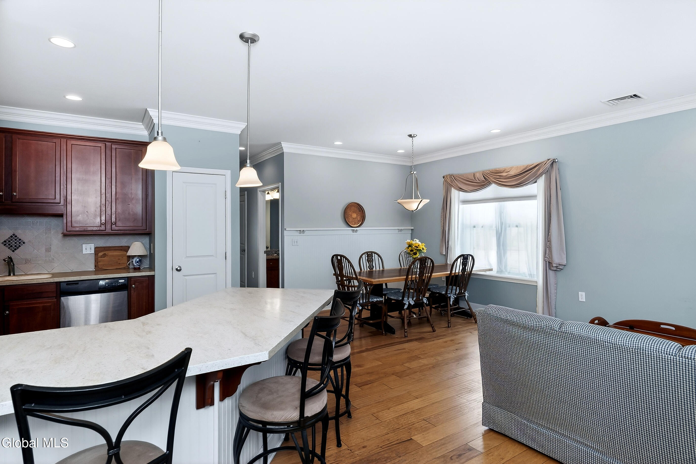 73 Saratoga Road, Unit 7 Schenectady, NY 12302 - Photo 4 of 47 034-73-Saratoga-Road-Unit-7-Glenville-NY