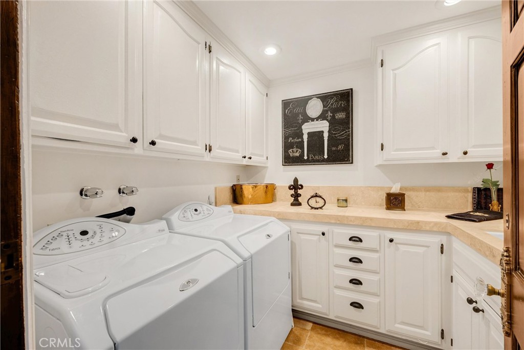 29162 Bald Eagle Ridge Road Lake Arrowhead, CA 92352 - Photo 21 of 69 a room with storage and utility