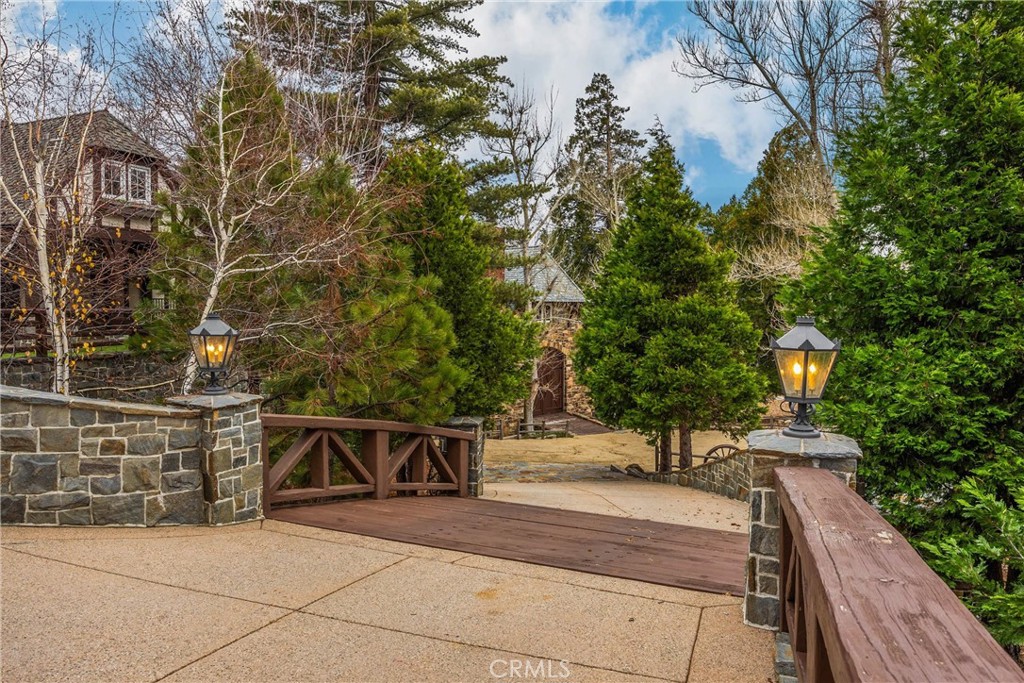 29162 Bald Eagle Ridge Road Lake Arrowhead, CA 92352 - Photo 42 of 69