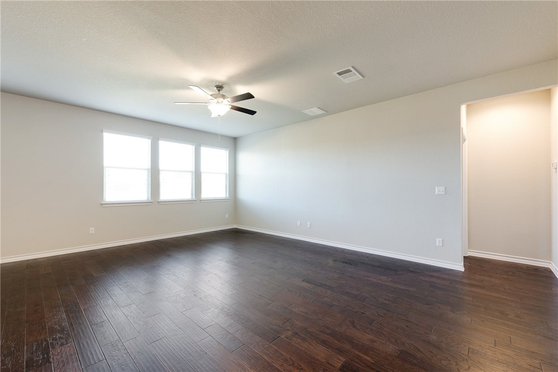 3721 Soft Shore Lane Pflugerville, TX 78660 - Photo 5 of 15