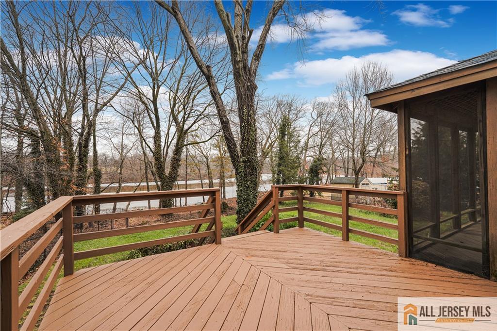 11 Agate Road East Brunswick, NJ 08816 - Photo 41 of 49