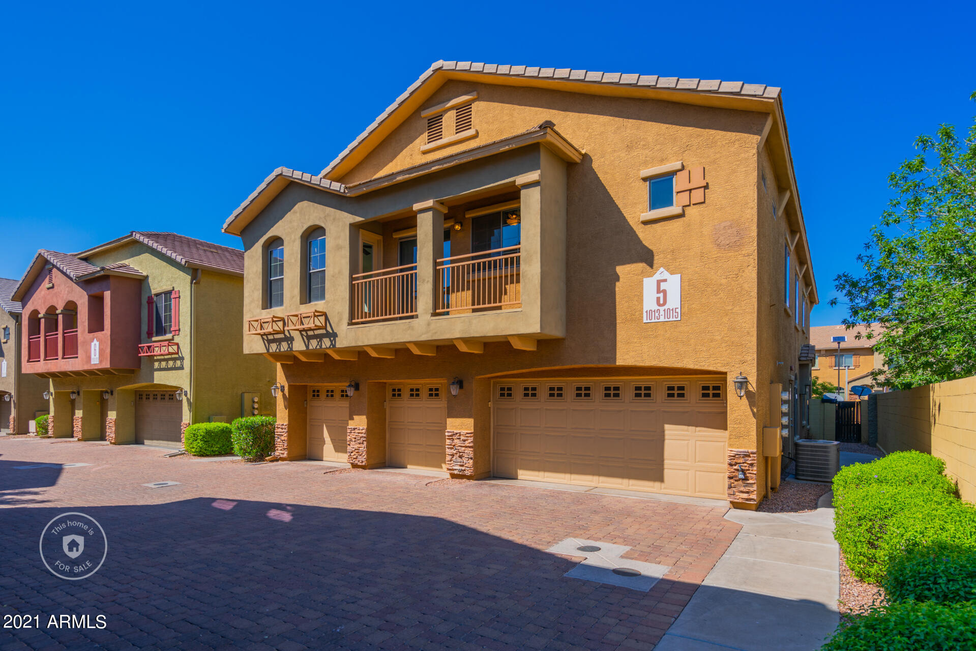 2150 East Bell Road, Unit 1014 Phoenix, AZ 85022 - Photo 1 of 22 photo_01