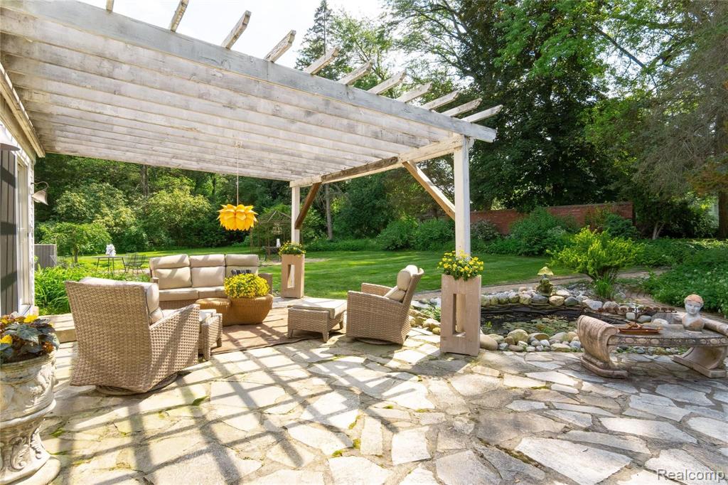 1135 North Dye Road Flint, MI 48532 - Photo 45 of 63