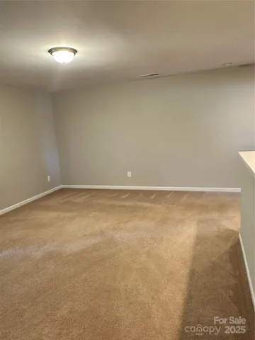 a view of room with an empty space