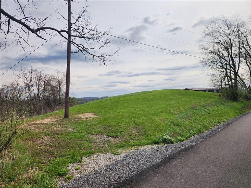 246 Haines Ridge Road Mount Morris, PA 15349 - Photo 4 of 5