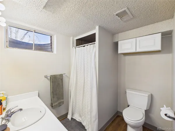 $700,000 | 480 South Newland Street, Lakewood, CO 80226