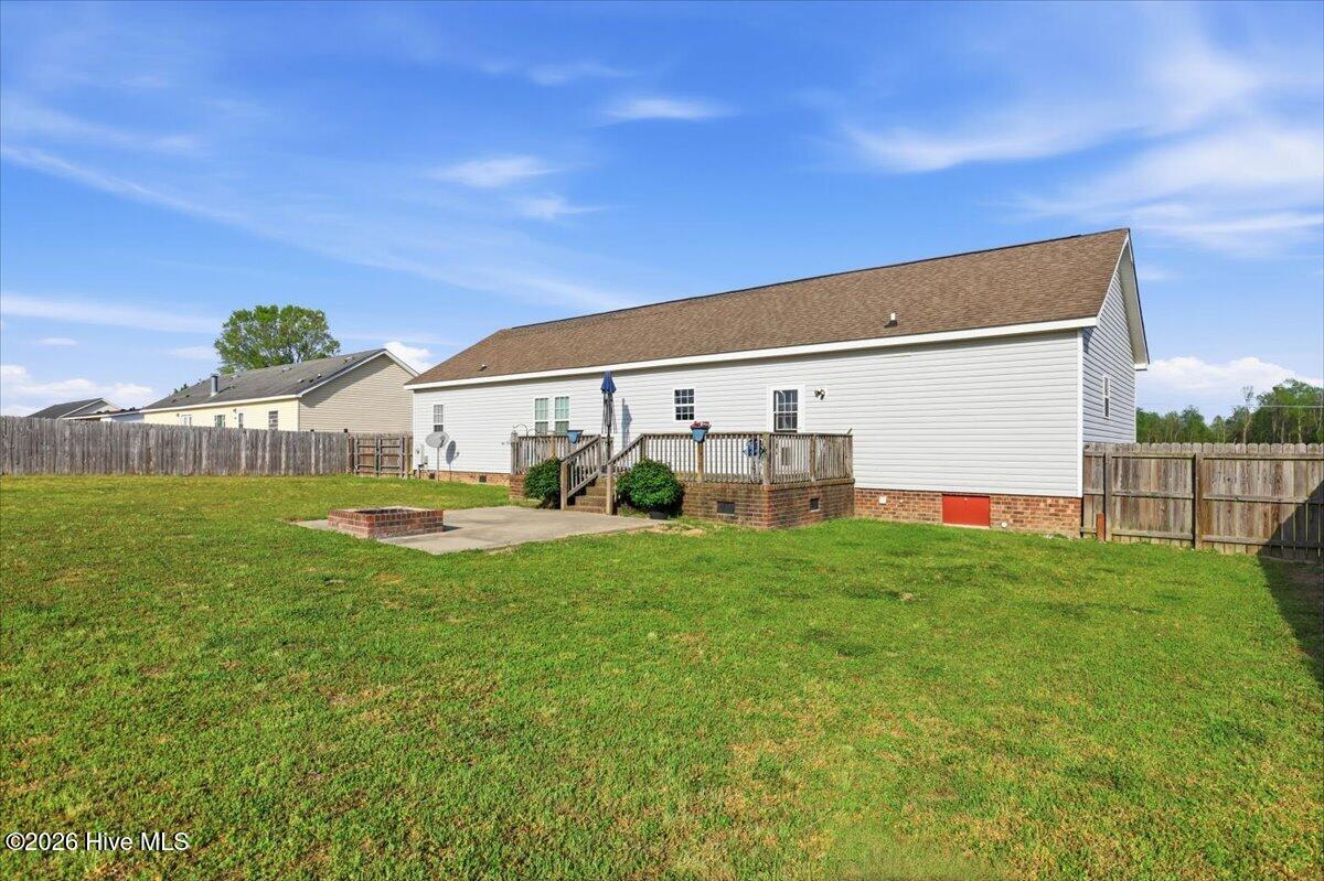 1831 Hinnant Road Pikeville, NC 27863 - Photo 7 of 29 07-1831 Hinnant Rd-7