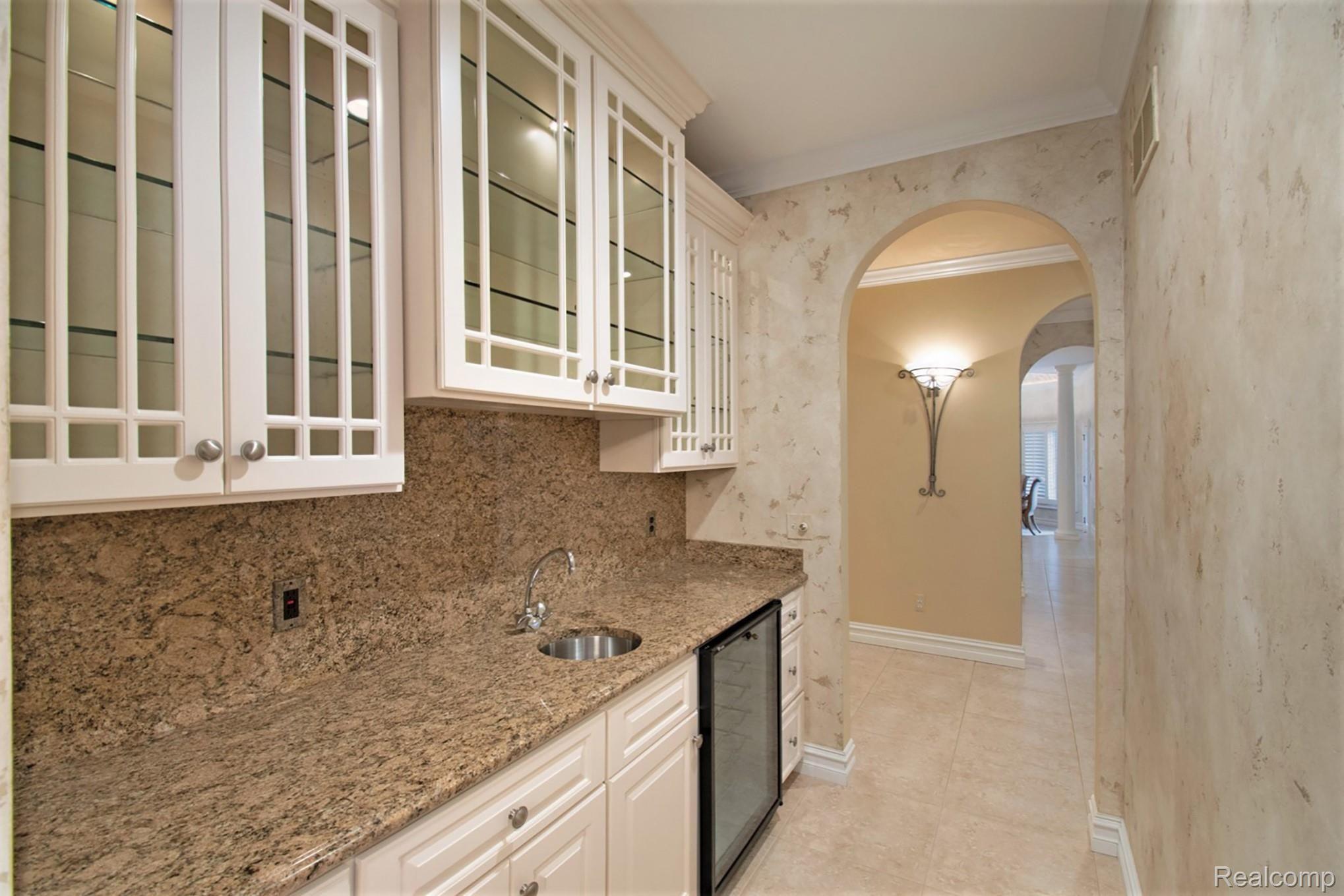6643 Cornerstone Lane Rochester, MI 48306 - Photo 13 of 48 6643 Cornerstone_13.JPG