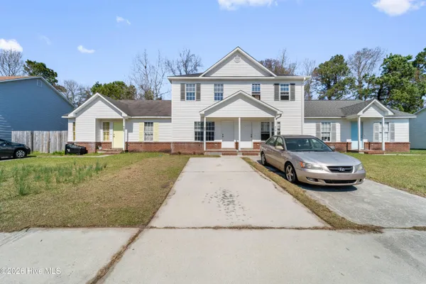 $1,195 | 977 West Pueblo Drive, Jacksonville, NC 28546