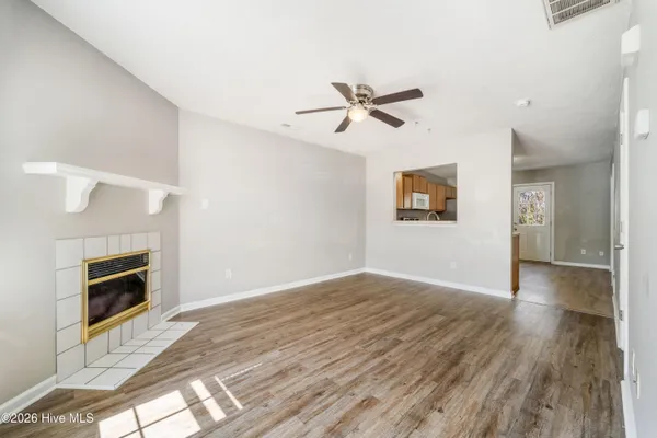 $1,195 | 977 West Pueblo Drive, Jacksonville, NC 28546