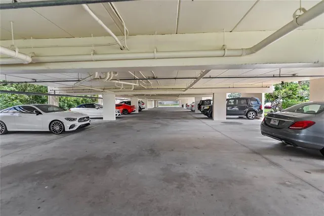 $400,000 | 204 3rd Street West, Unit 201, Bradenton, FL 34205