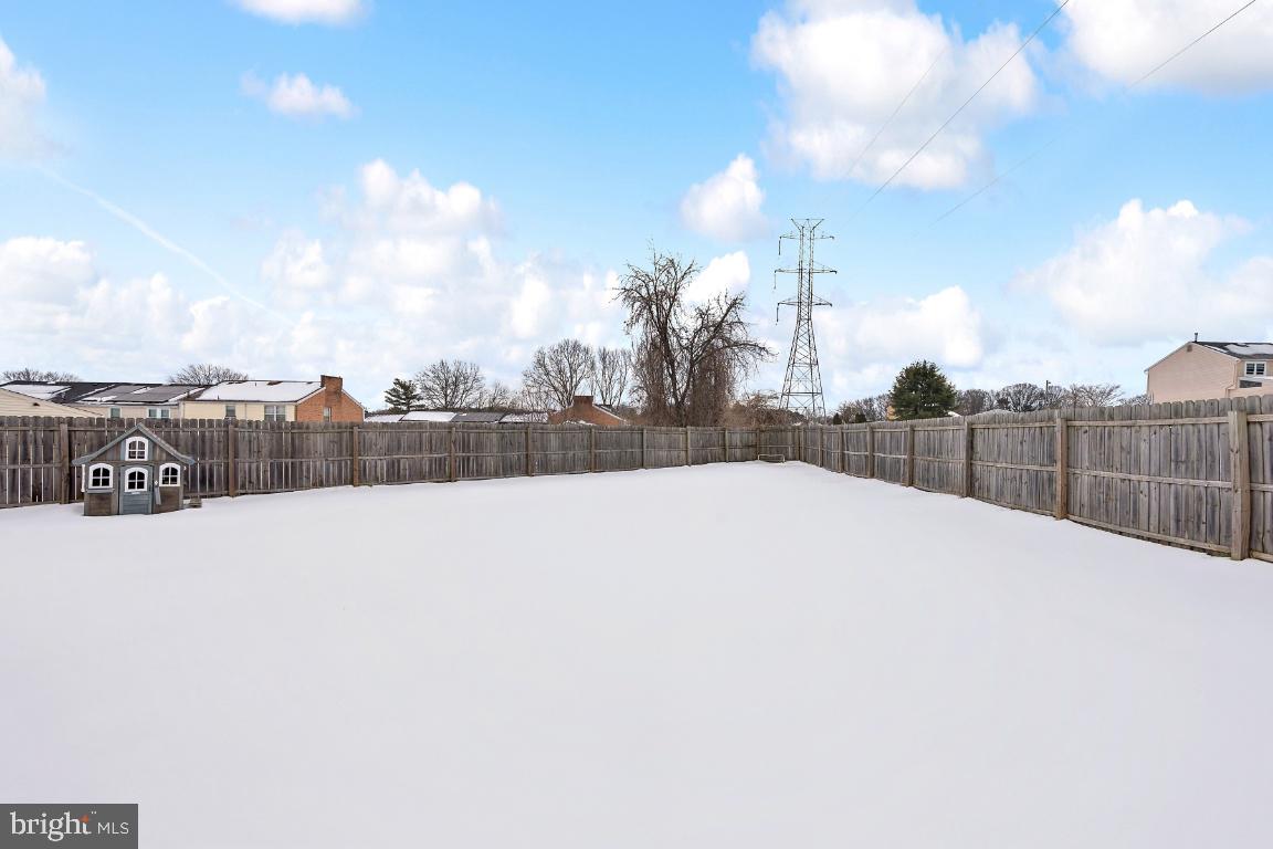 1602 Beechwood Place Clementon, NJ 08021 - Photo 22 of 26 Huge Yard