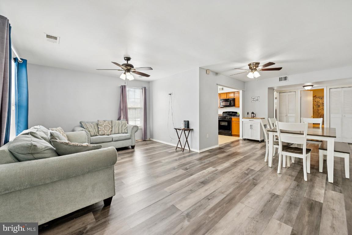 1602 Beechwood Place Clementon, NJ 08021 - Photo 3 of 26 living room dining area