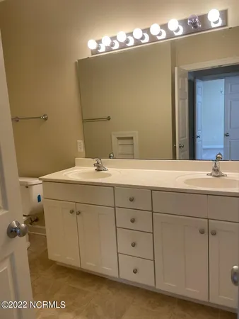 $1,900 | 205 Windchime Way, Leland, NC 28451