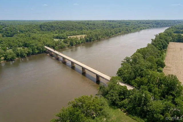 a view of a lake view