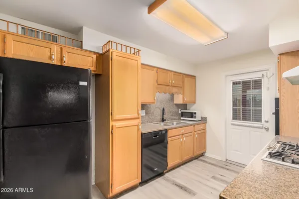 $2,795 | 1136 West 12th Street, Tempe, AZ 85281