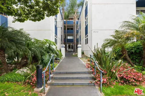 $4,250 | 900 Euclid Street, Unit 403, Santa Monica, CA 90403