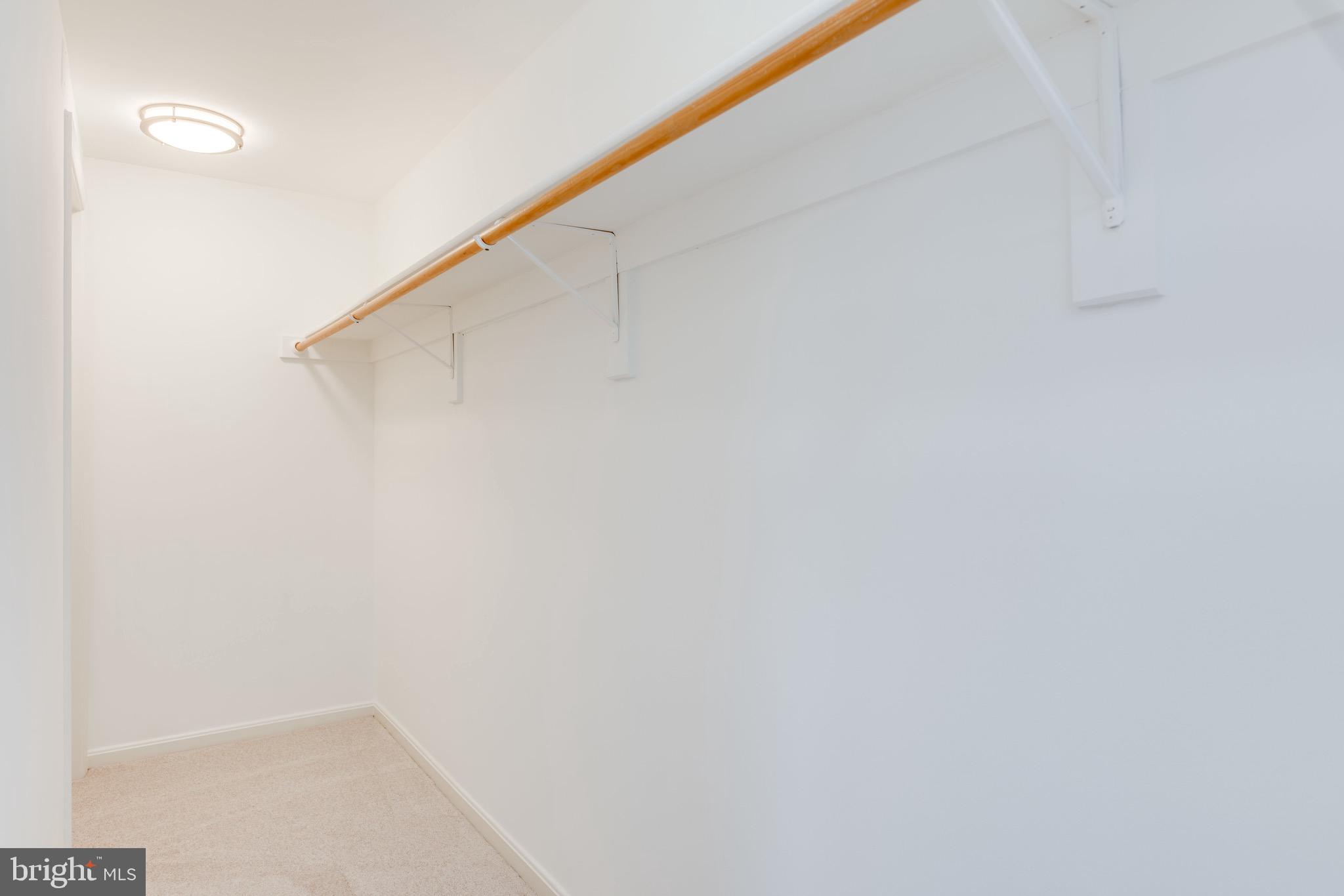 12110 Kinsley Place Reston, VA 20190 - Photo 28 of 51