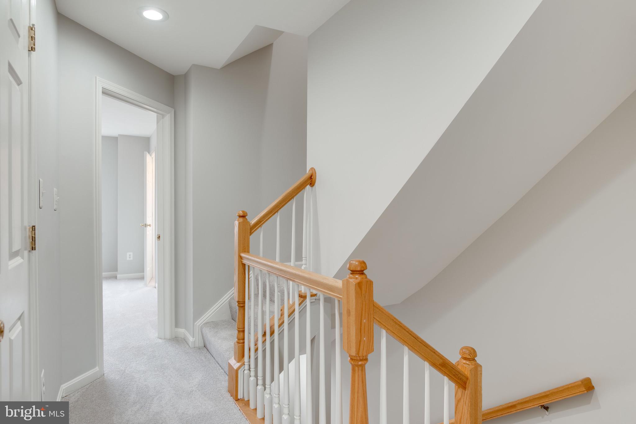 12110 Kinsley Place Reston, VA 20190 - Photo 32 of 51