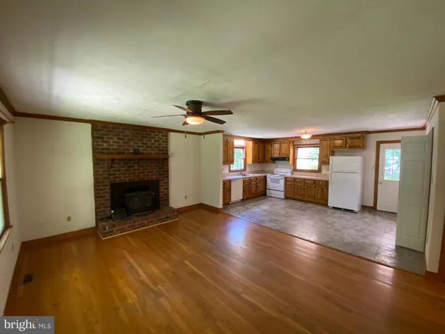 $1,945 | 28341 Edgar Road, Ruther Glen, VA 22546