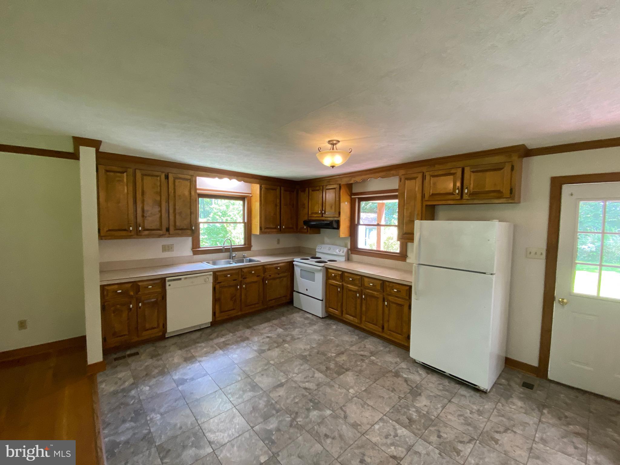 28341 Edgar Road Ruther Glen, VA 22546 - Photo 8 of 31