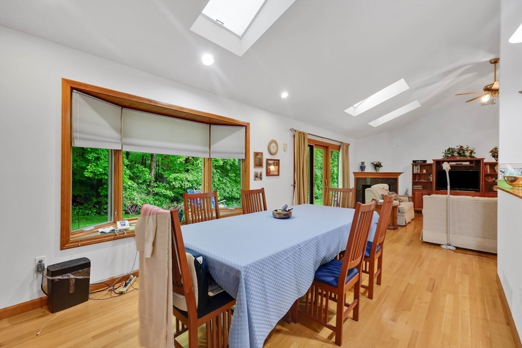 514 Mountain Road Wilbraham, MA 01095 - Photo 15 of 33 Gallery Image 15
