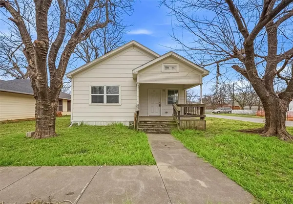 $1,450 | 1101 North Harrison Avenue, Sherman, TX 75090