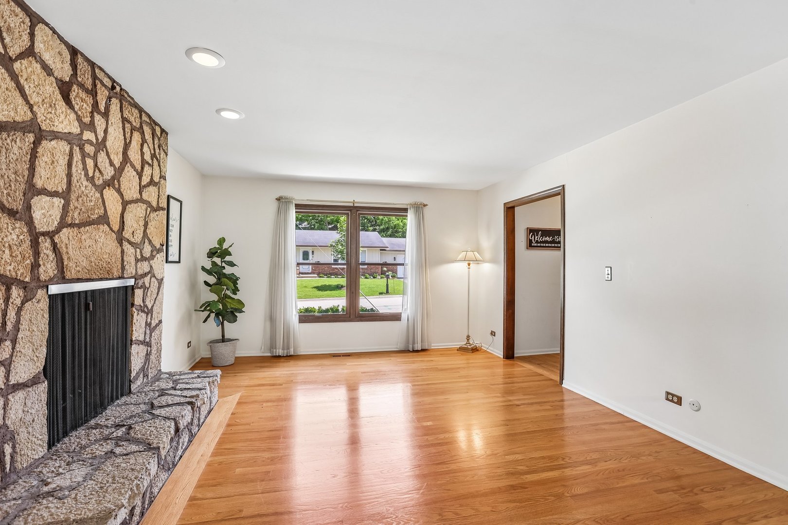 500 West St Charles Road Lombard, IL 60148 - Photo 2 of 35