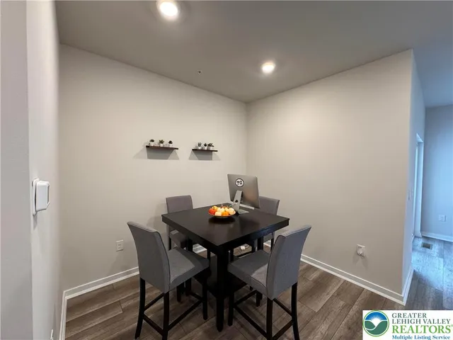 $2,600 | 7505 Clayton Avenue, Coopersburg, PA 18036