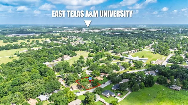 $230,000 | 3024 Choctaw Drive, Commerce, TX 75428