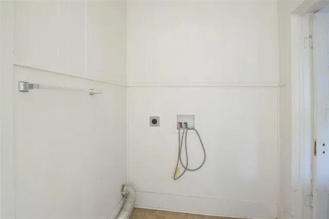 $1,180 | 1017 Collier Street, Denton, TX 76201