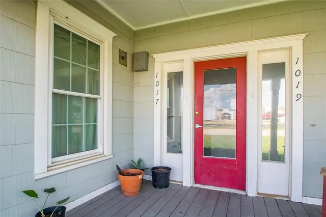 $1,180 | 1017 Collier Street, Denton, TX 76201