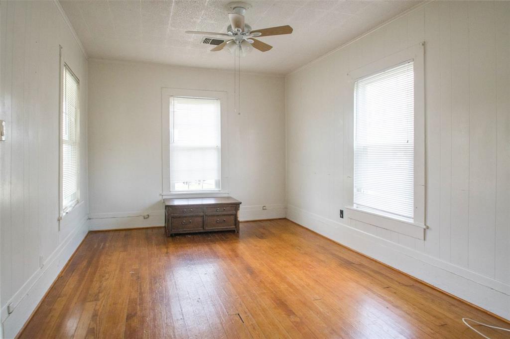 1017 Collier Street Denton, TX 76201 - Photo 4 of 13