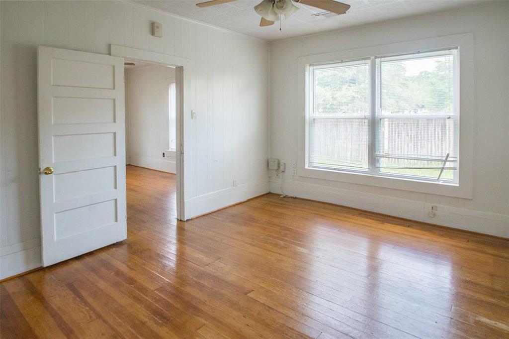 1017 Collier Street Denton, TX 76201 - Photo 6 of 13