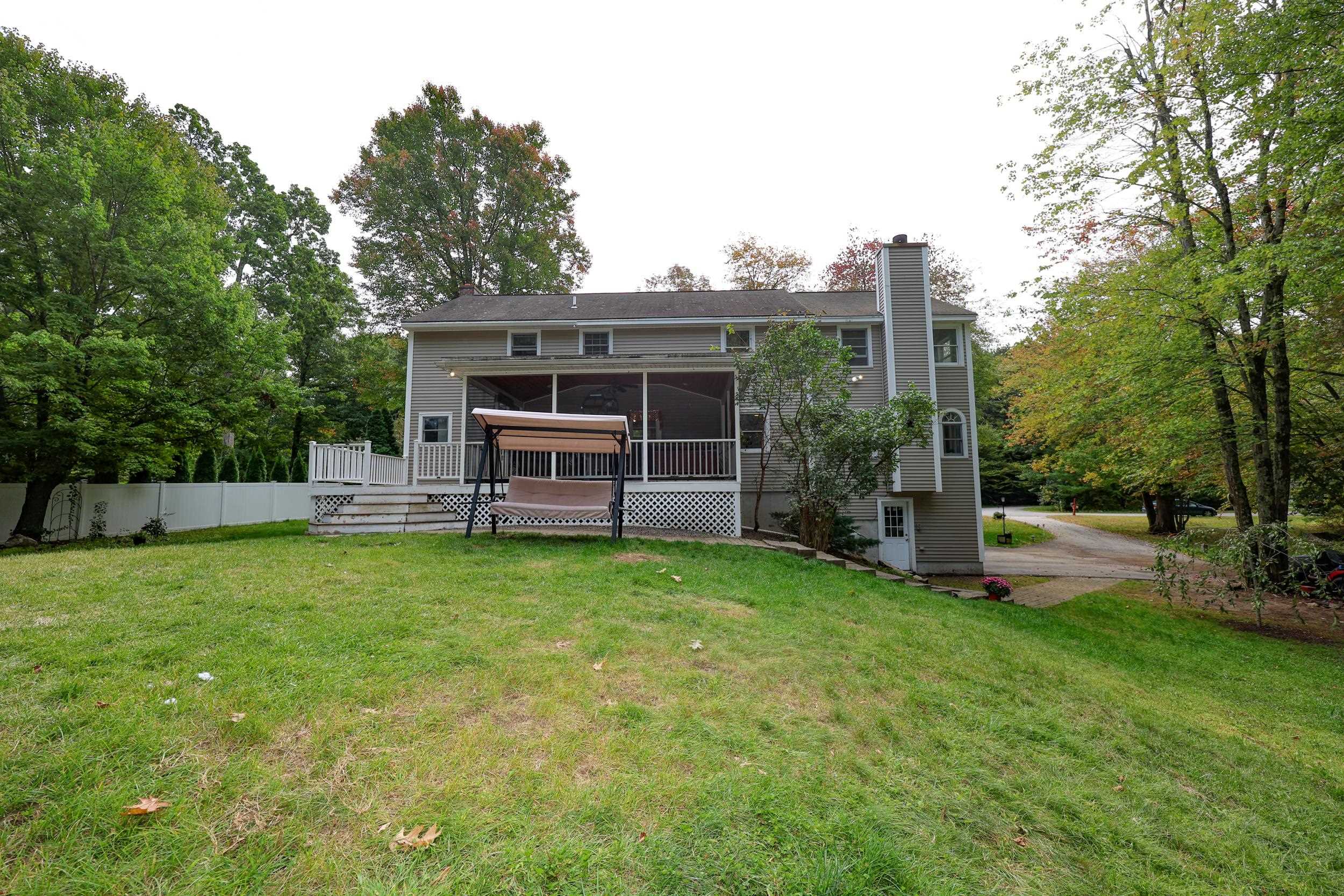 4 State Tree Circle Londonderry, NH 03053 - Photo 2 of 30