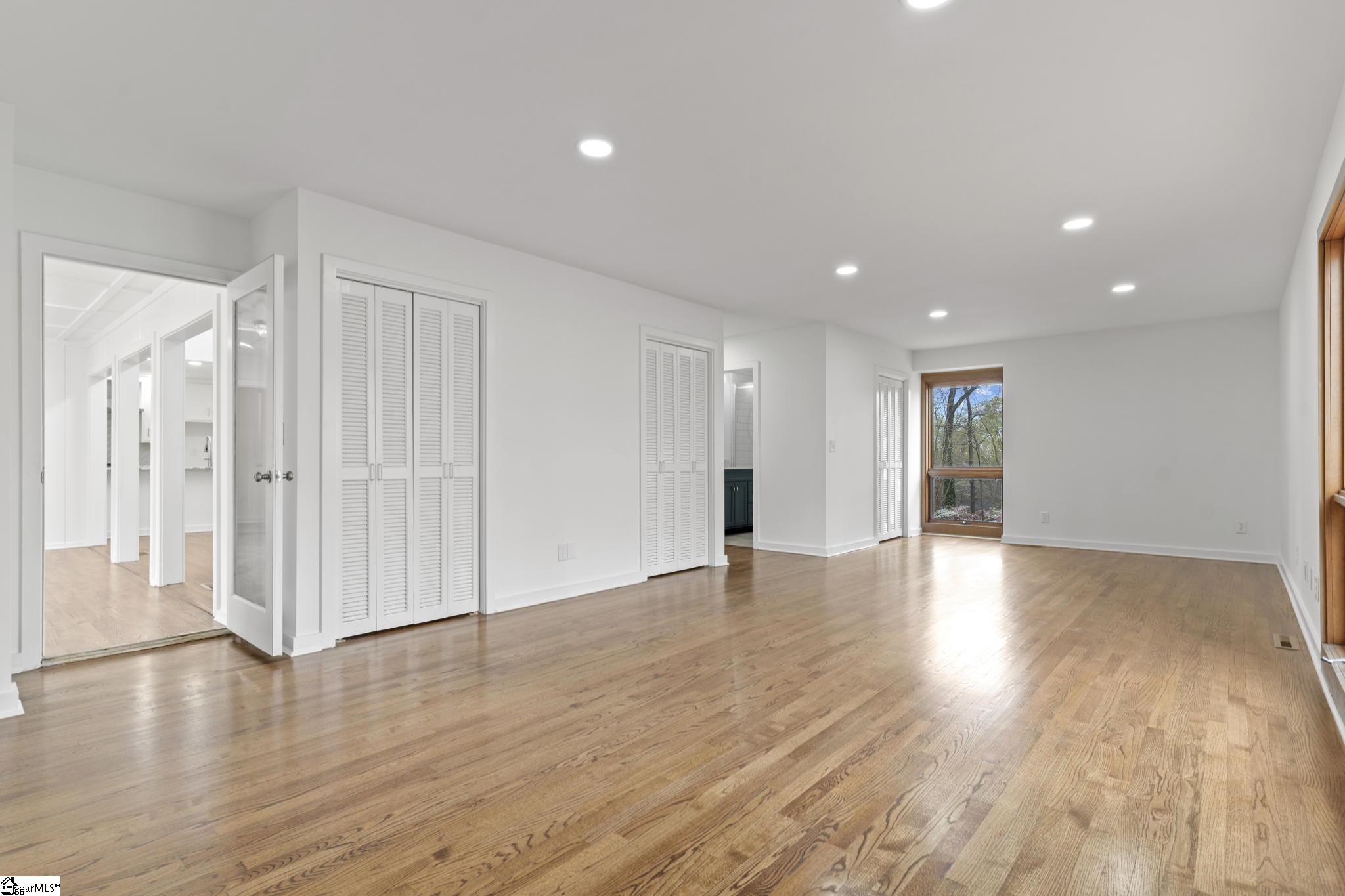 14 Kingsbury Road Greenville, SC 29617 - Photo 17 of 35 Gallery Image 17