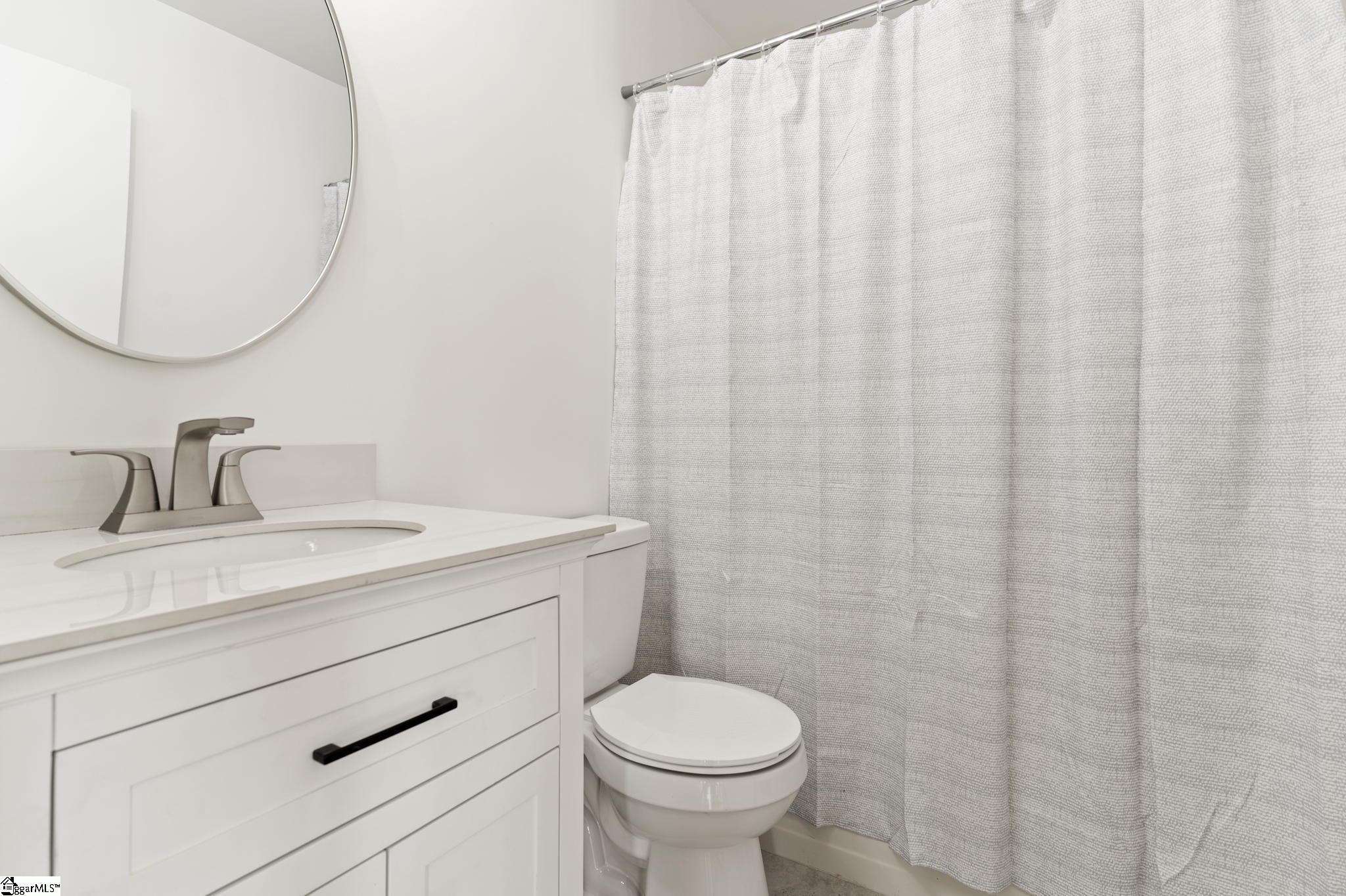 14 Kingsbury Road Greenville, SC 29617 - Photo 18 of 35 Gallery Image 18