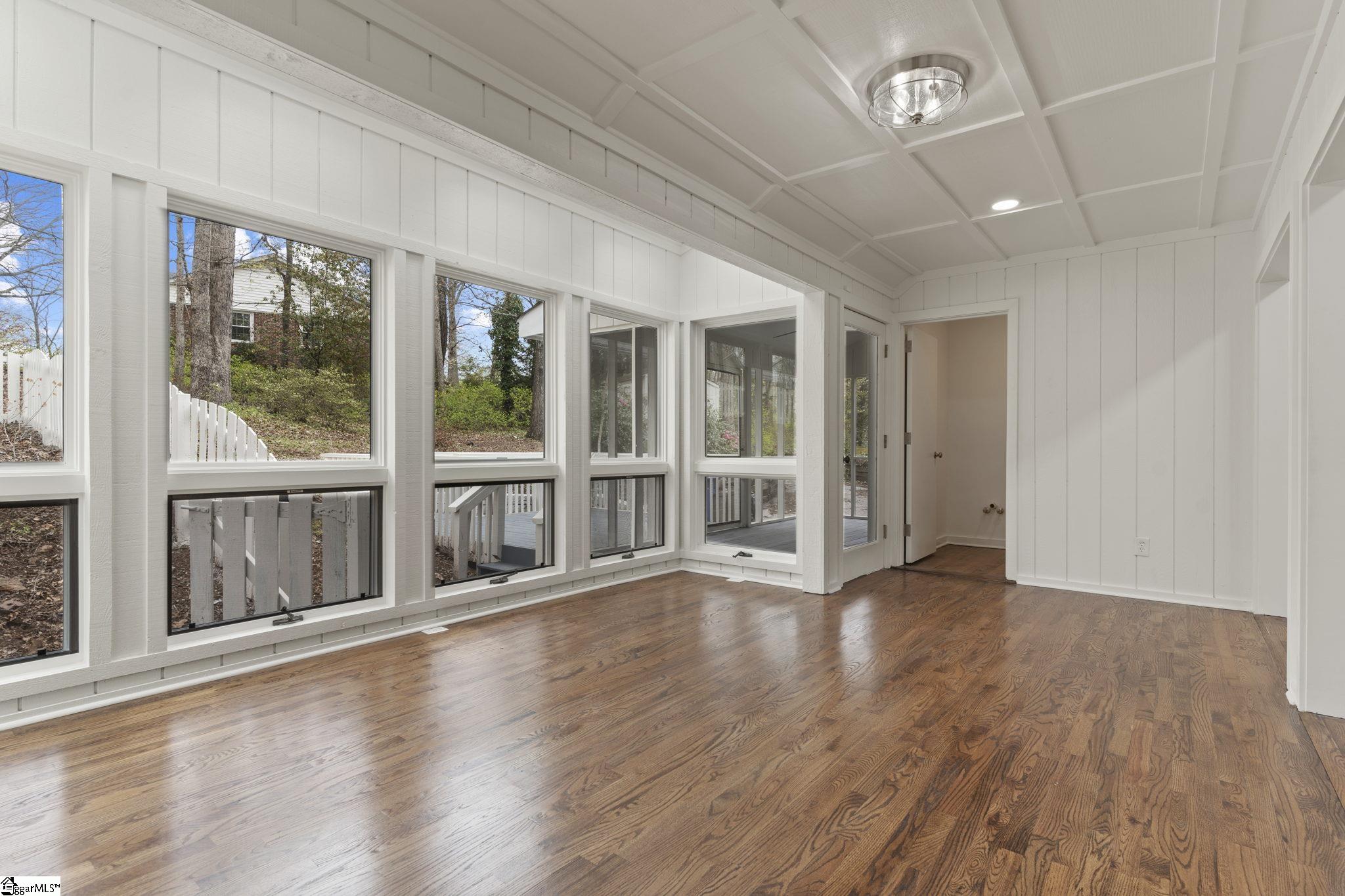 14 Kingsbury Road Greenville, SC 29617 - Photo 22 of 35 Gallery Image 22