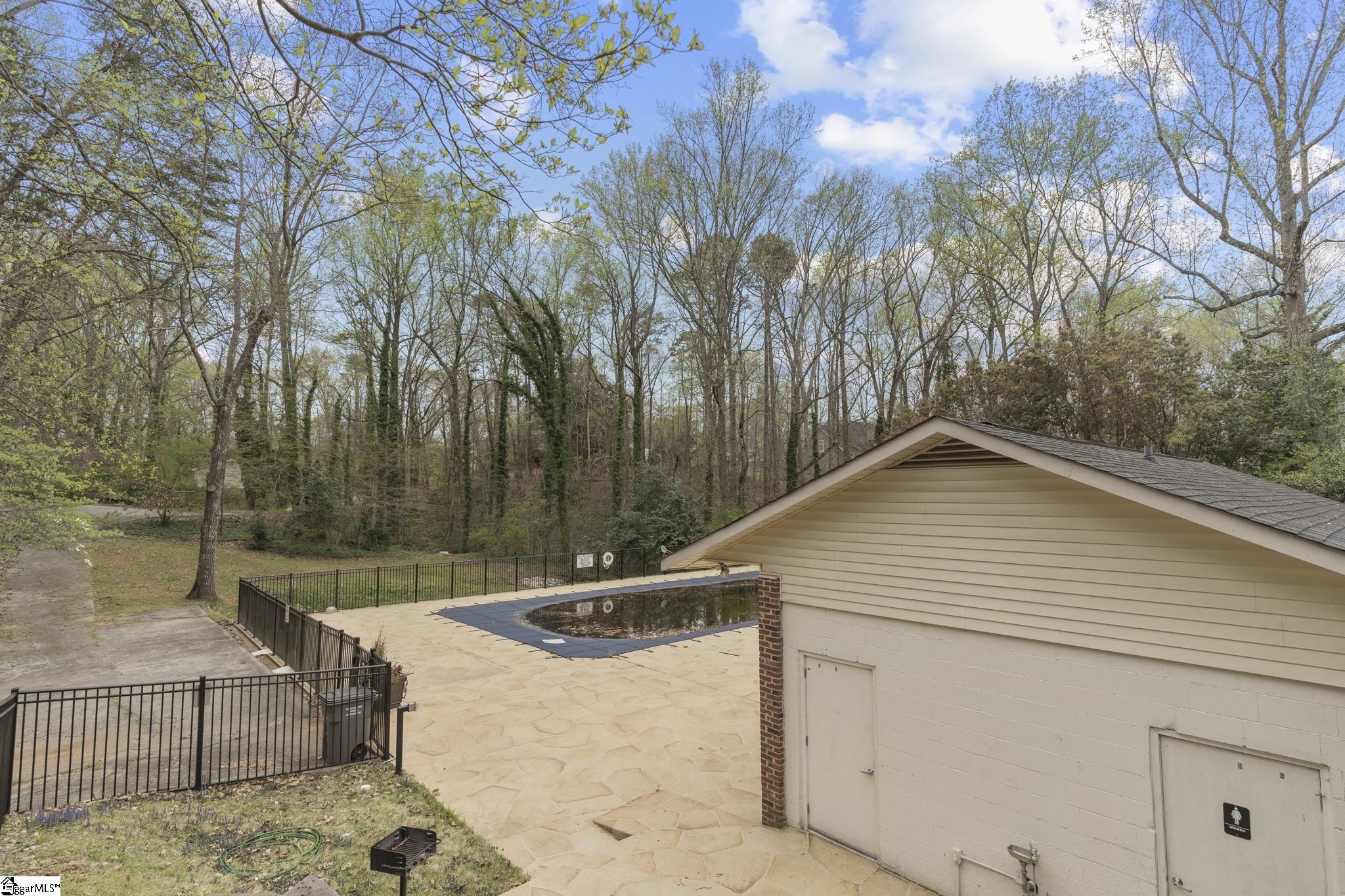 14 Kingsbury Road Greenville, SC 29617 - Photo 24 of 35 Gallery Image 24